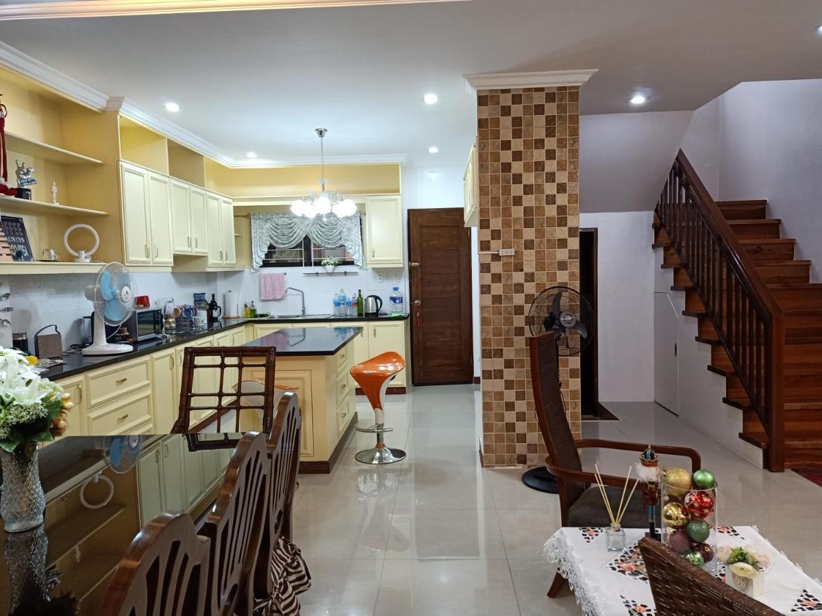 Aj'S Haven Homestay Cebú Exterior foto